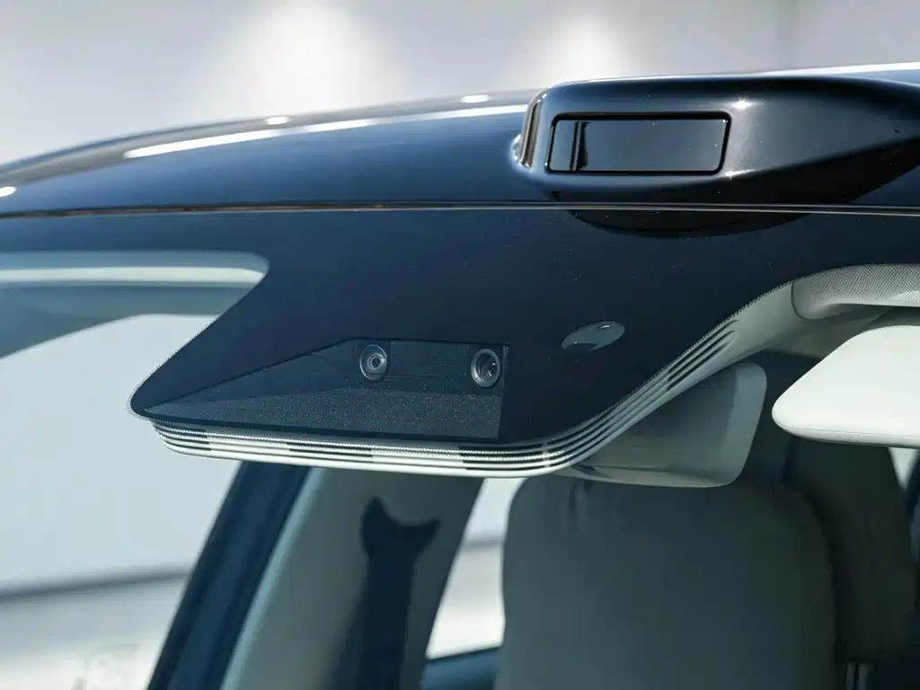 Leapmotor Leapmotor B10 — фото 10