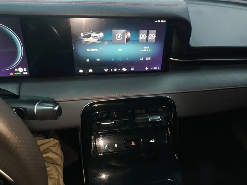 Leapmotor Leapmotor S01 — фото 13