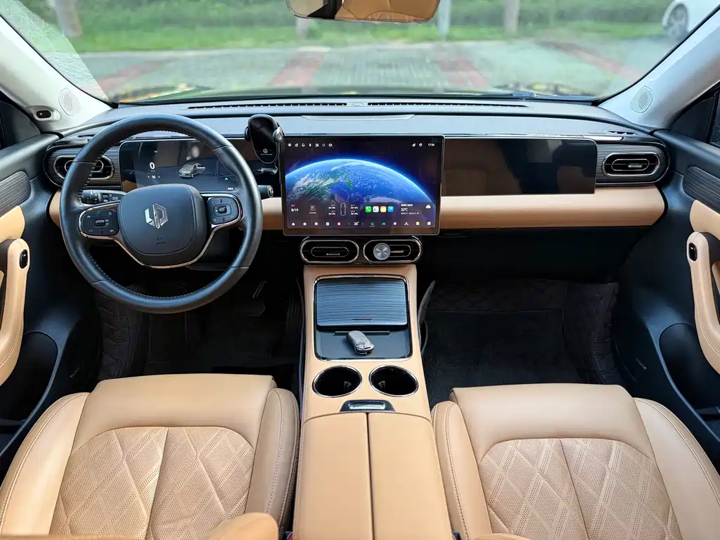 Leapmotor Leapmotor C11 — фото 20