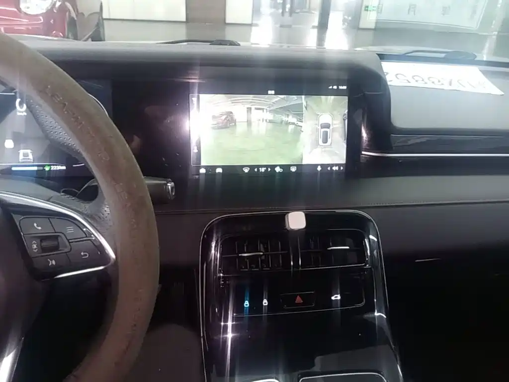 Leapmotor Leapmotor S01 — фото 13