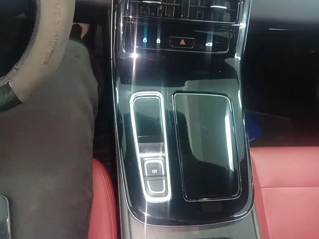 Leapmotor Leapmotor S01 — фото 14