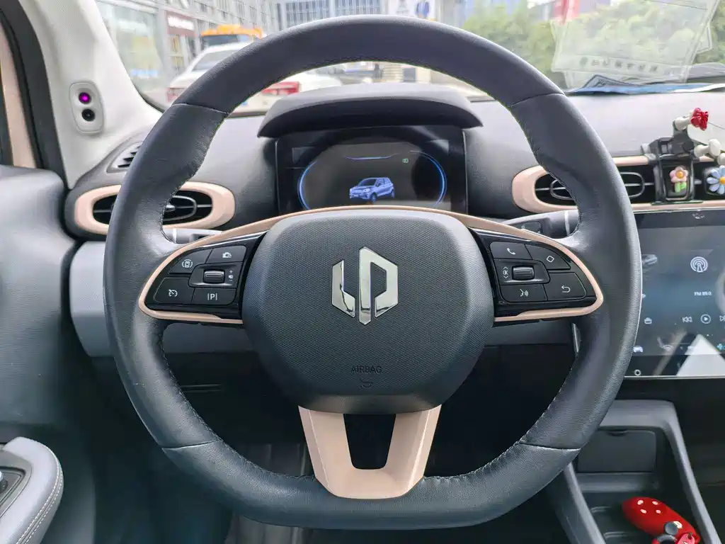 Leapmotor Leapmotor T03 — фото 10