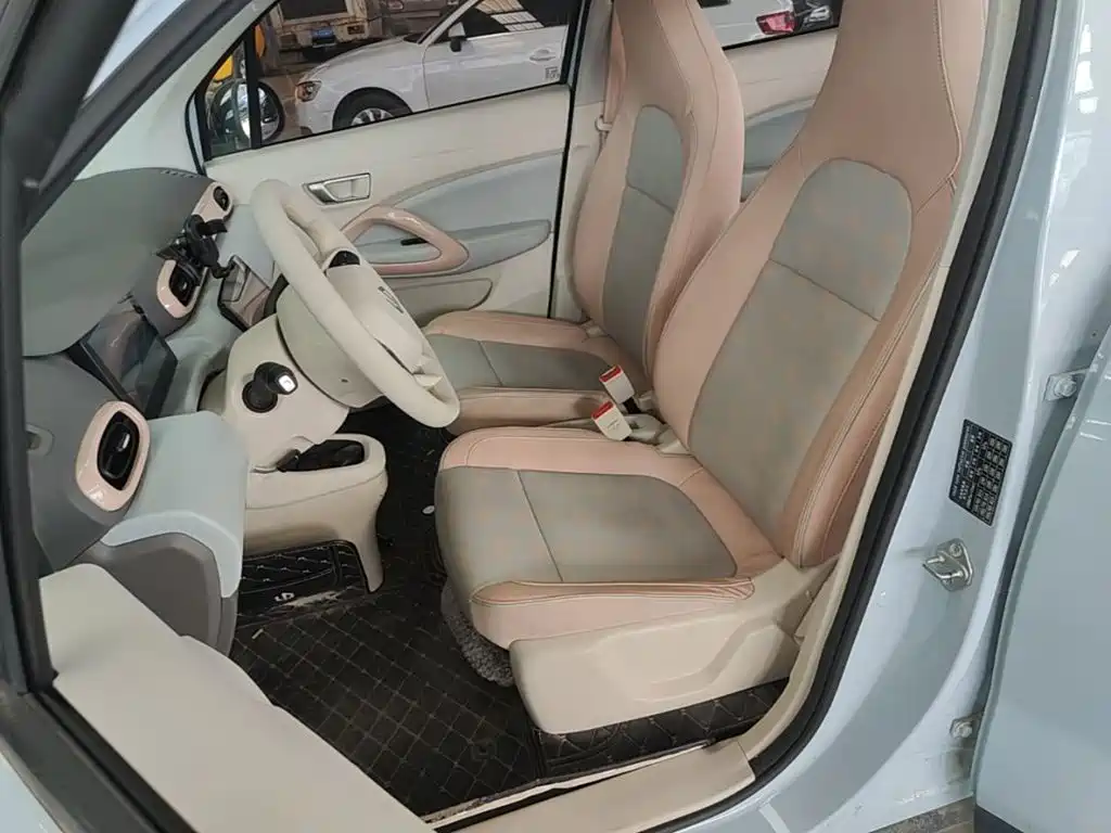 Leapmotor Leapmotor T03 — фото 15