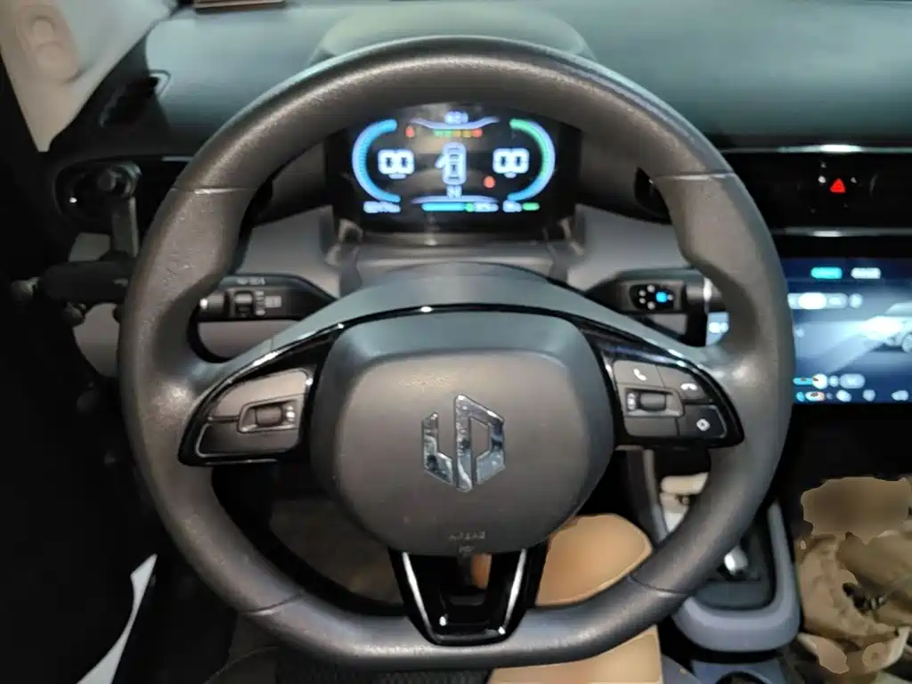 Leapmotor Leapmotor T03 — фото 11