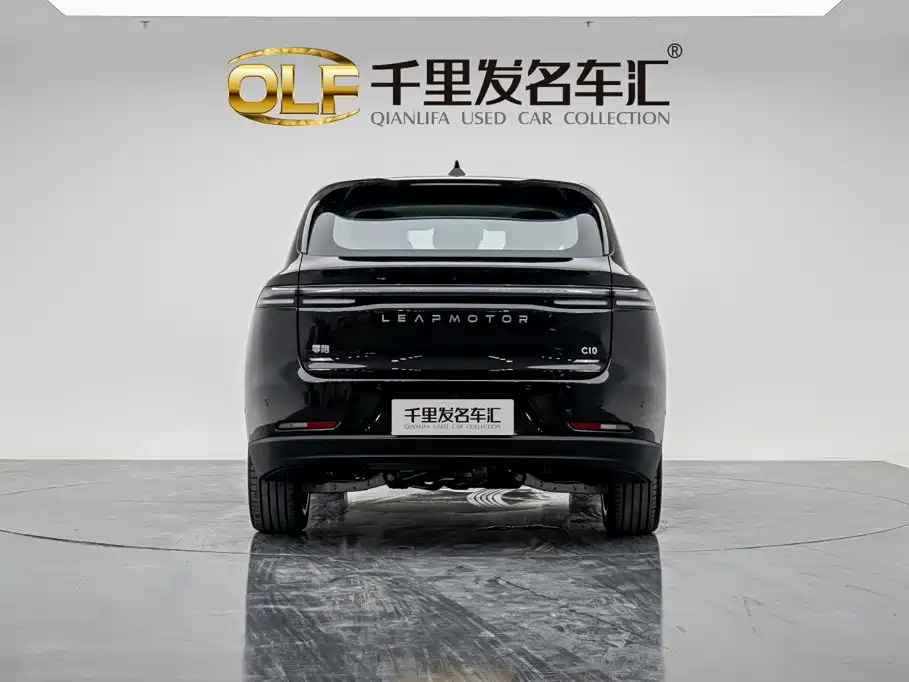 Leapmotor Leapmotor C10 — фото 5
