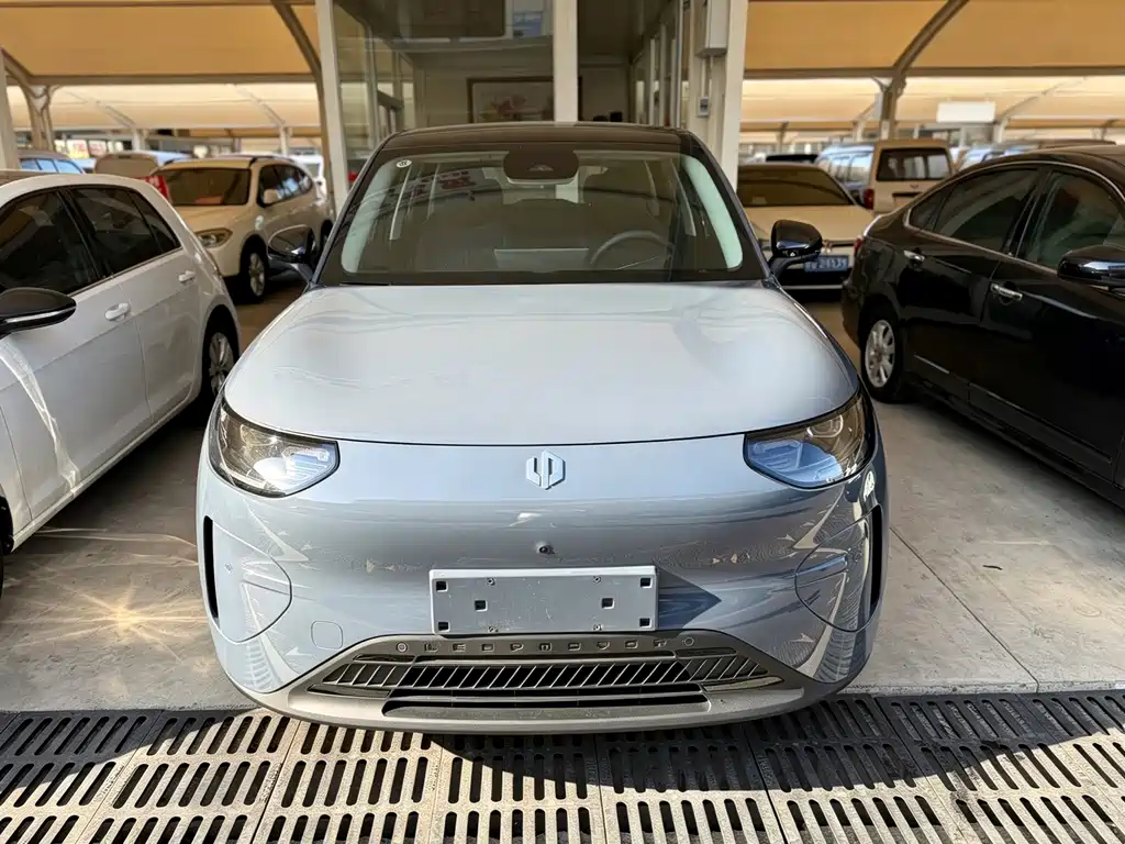 Leapmotor Leapmotor A10 — фото 2