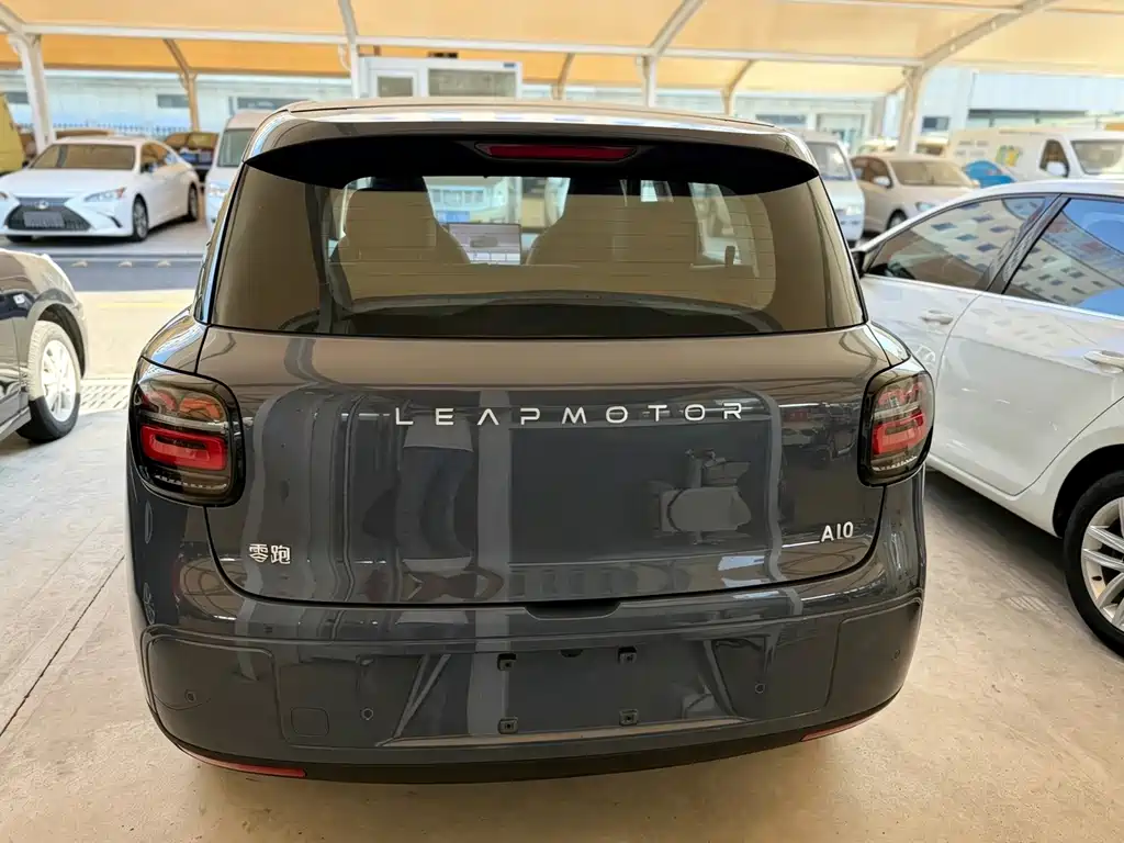 Leapmotor Leapmotor A10 — фото 17