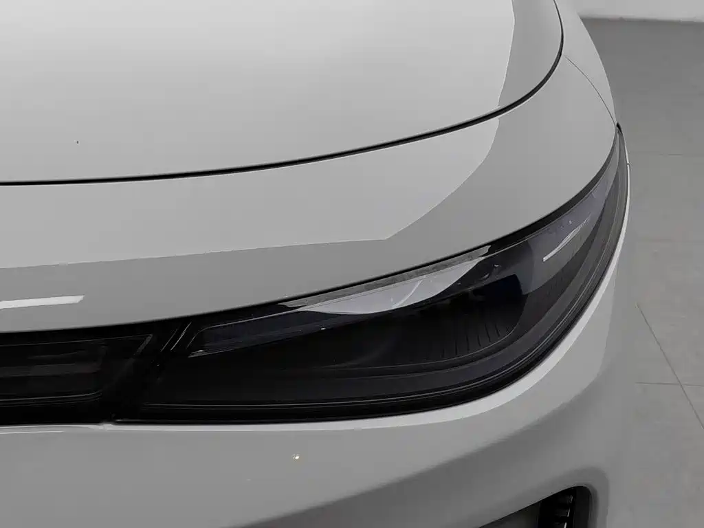 Leapmotor Leapmotor C10 — фото 7