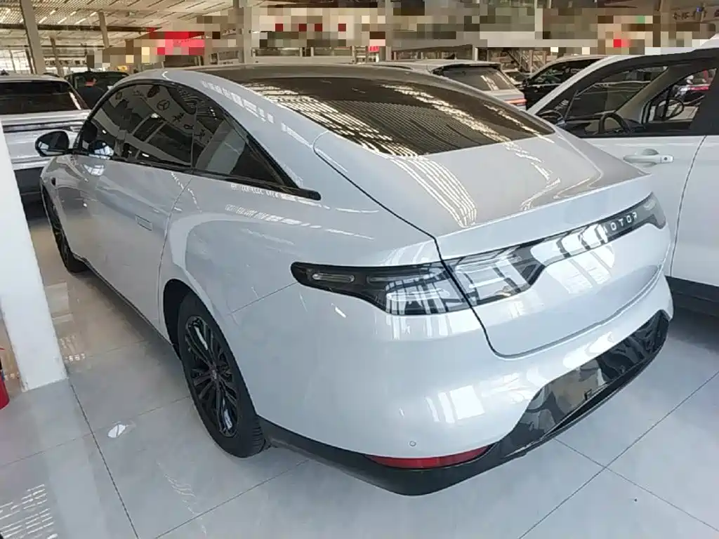 Leapmotor Leapmotor C01 — фото 5
