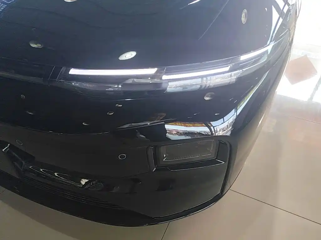 Leapmotor Leapmotor B01 — фото 24