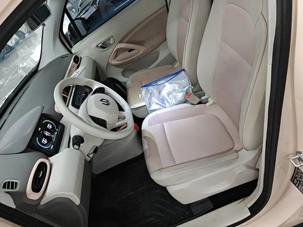 Leapmotor Leapmotor T03 — фото 15