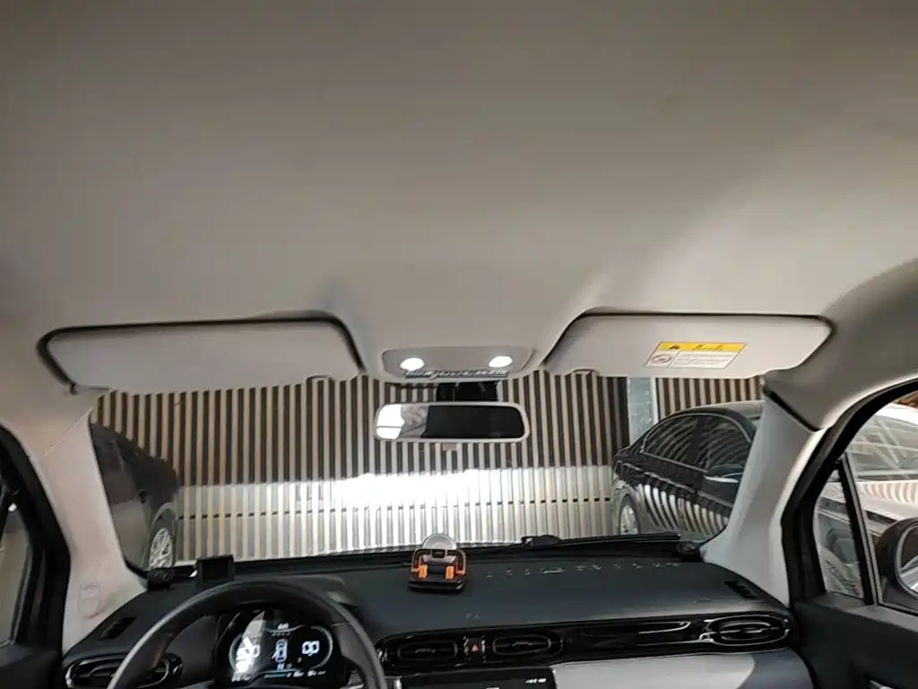 Leapmotor Leapmotor T03 — фото 14
