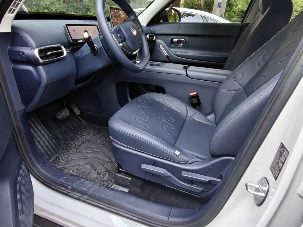 Leapmotor Leapmotor A10 — фото 8