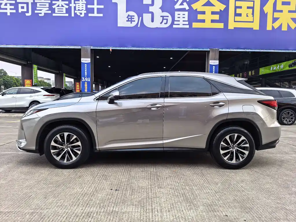 Lexus RX — фото 4