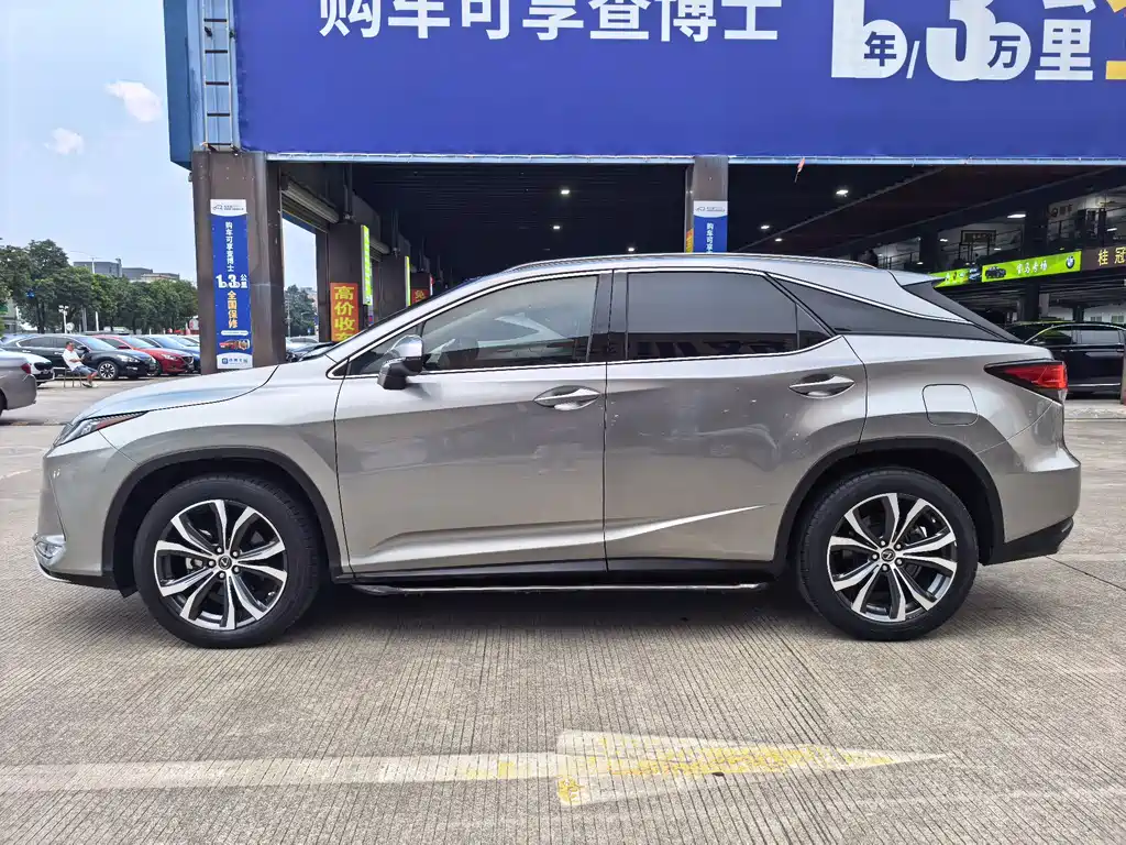 Lexus RX — фото 4