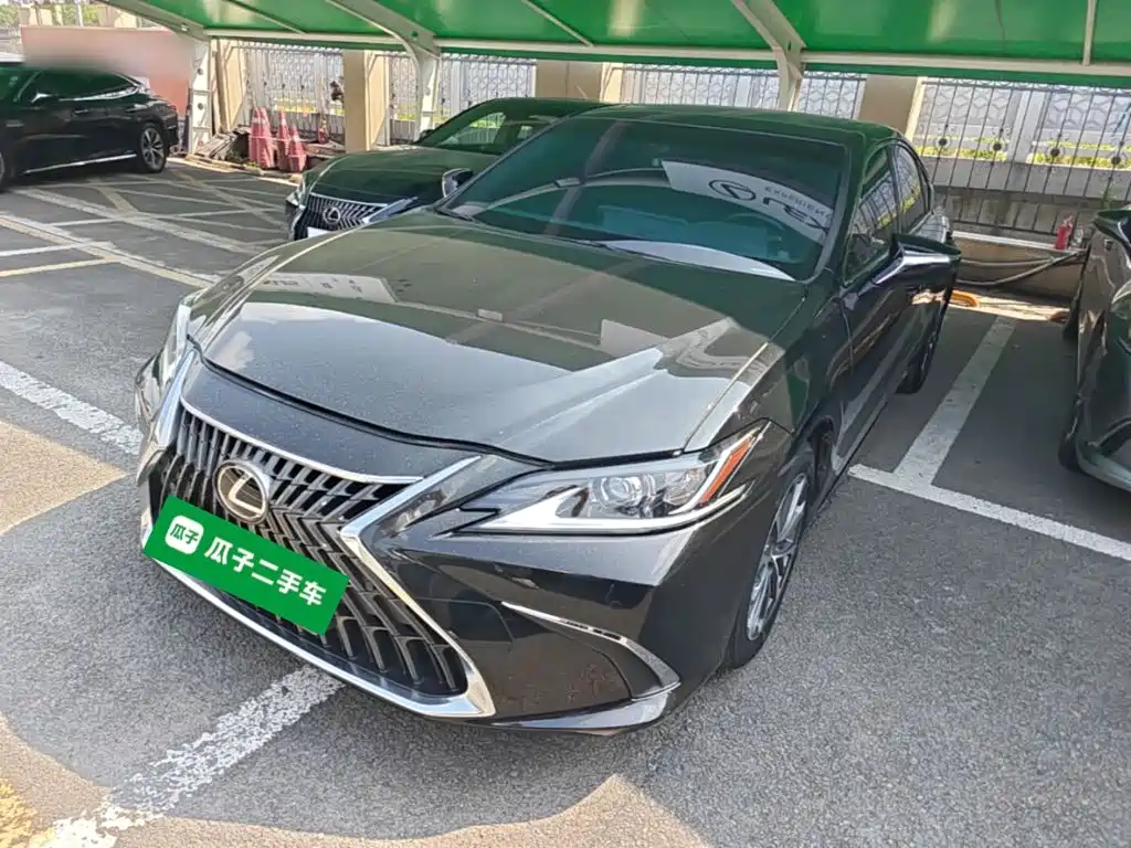 Lexus ES — фото 2