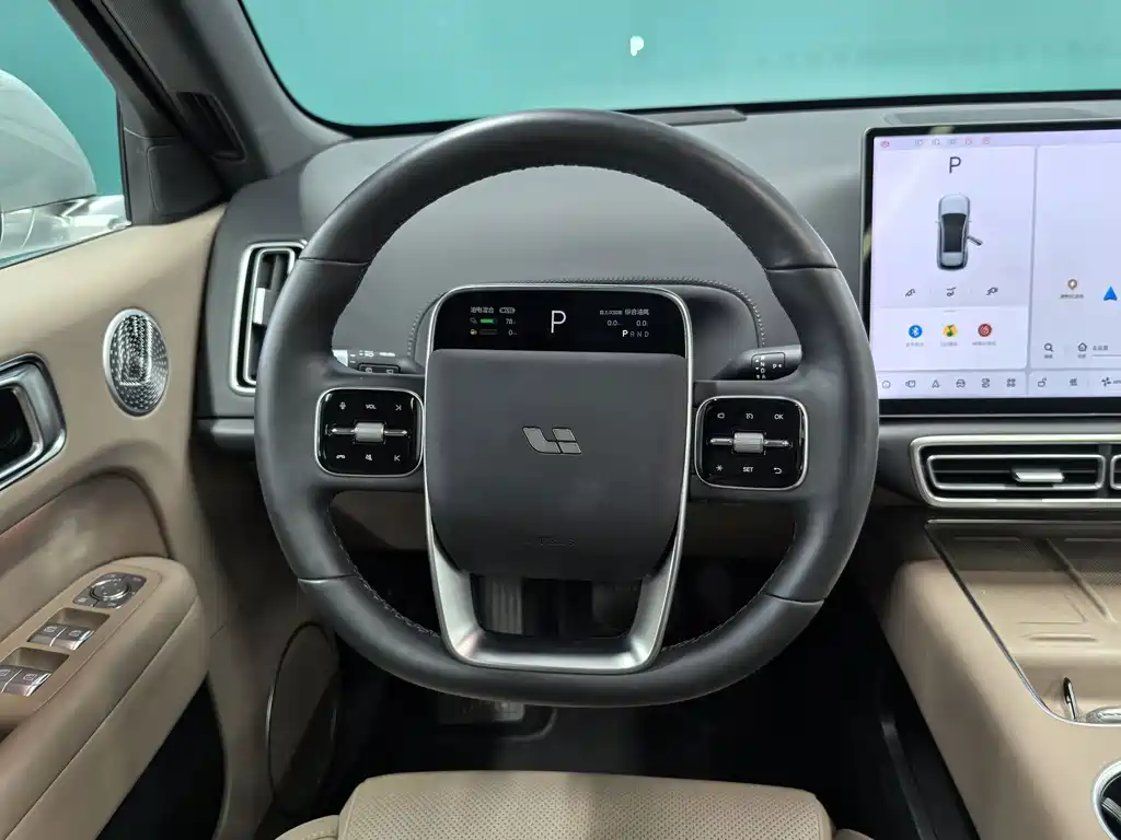 Li Auto Li L6 — фото 8