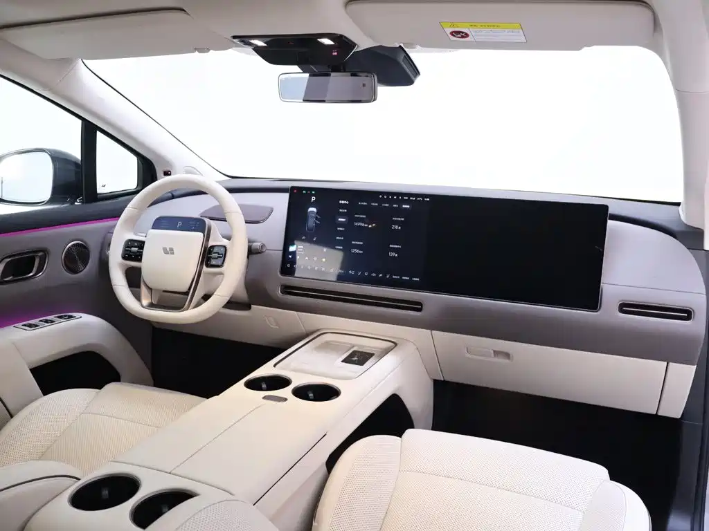Li Auto Li i8 — фото 20