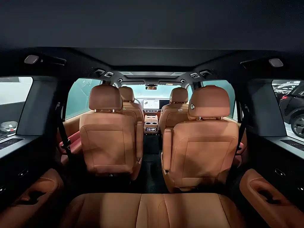 Li Auto Li L9 — фото 8