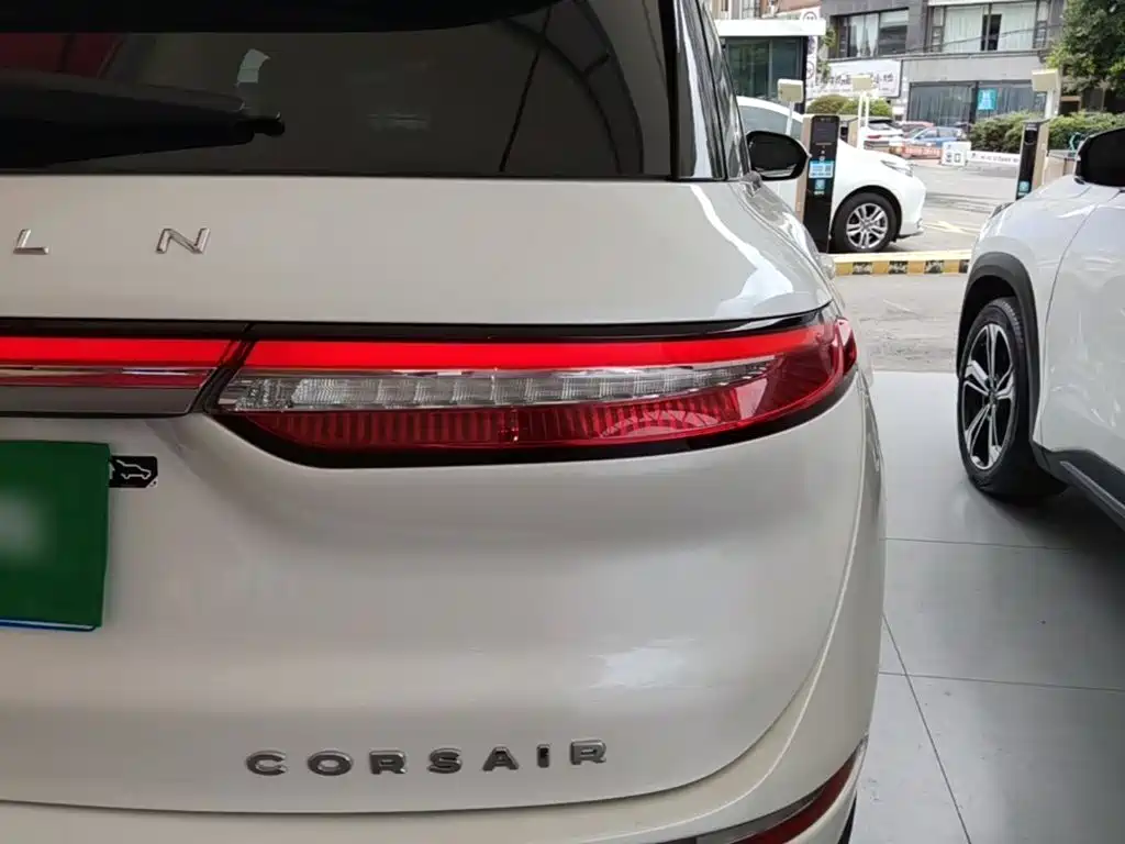 Lincoln Corsair — фото 8