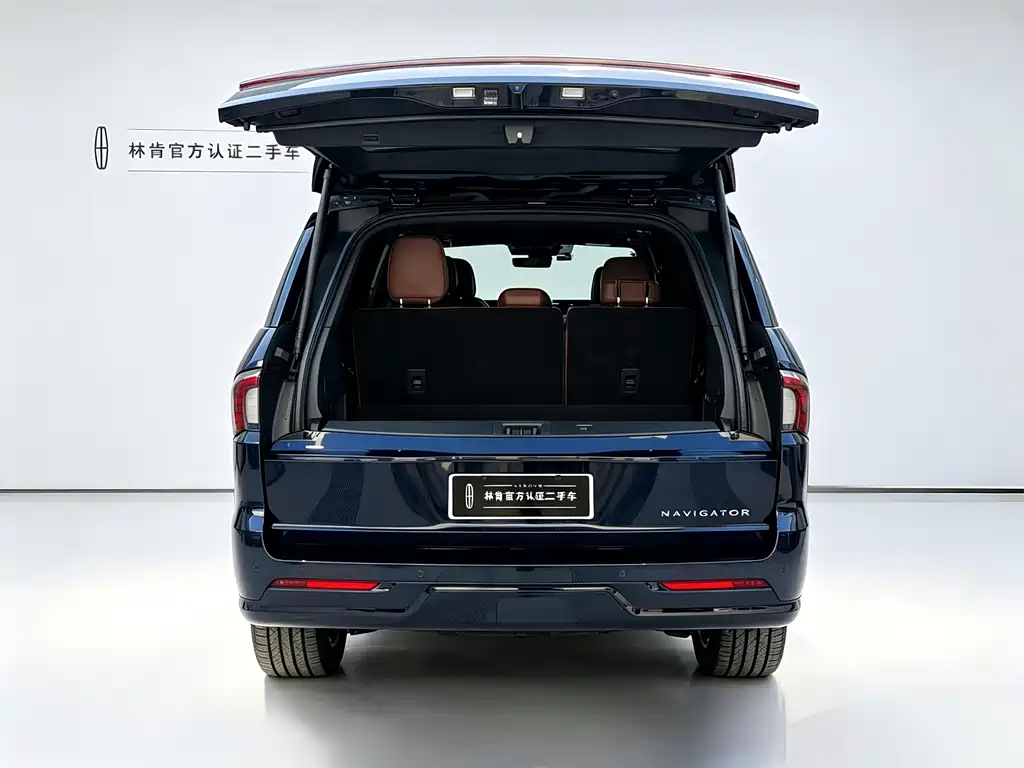 Lincoln Navigator — фото 9