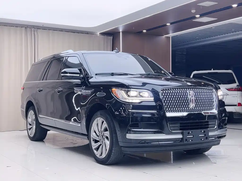 Lincoln Navigator — фото 3