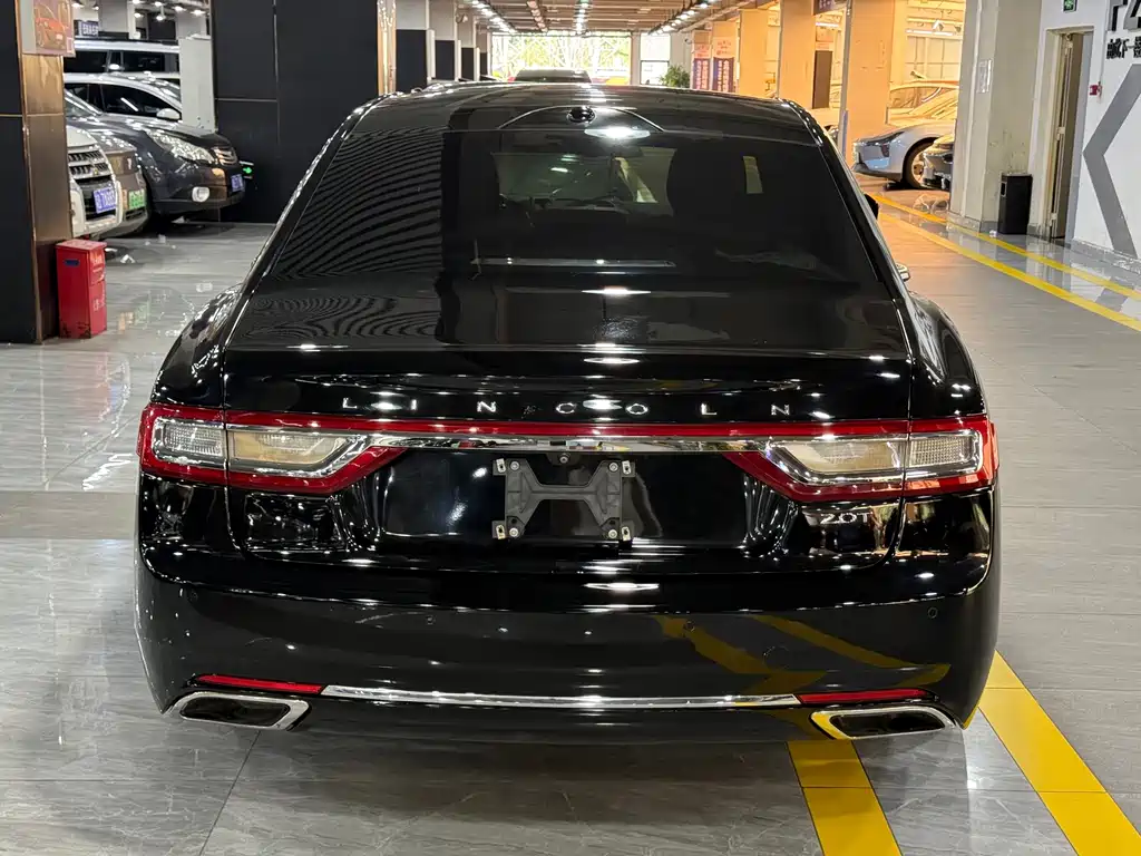 Lincoln Continental — фото 6
