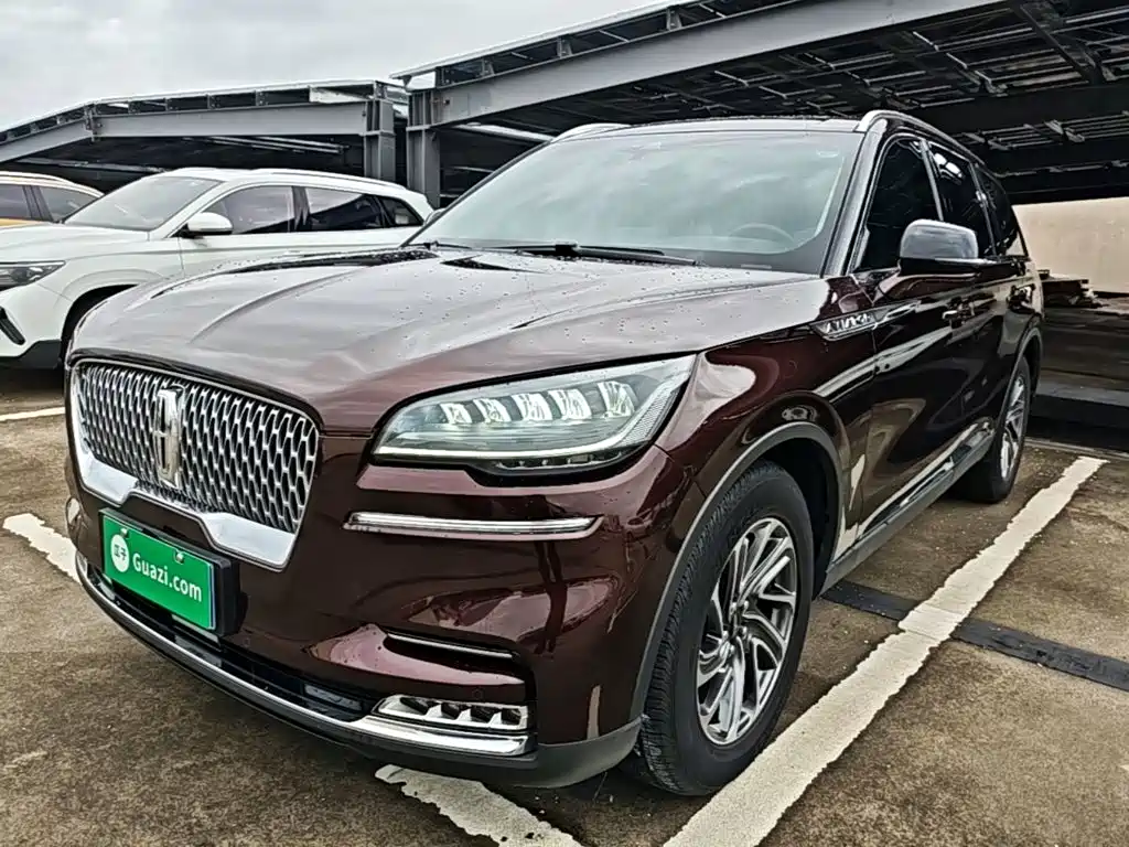 Lincoln Aviator (Import) — фото 2