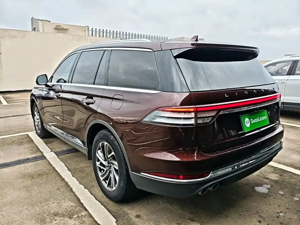 Lincoln Aviator (Import) — фото 5