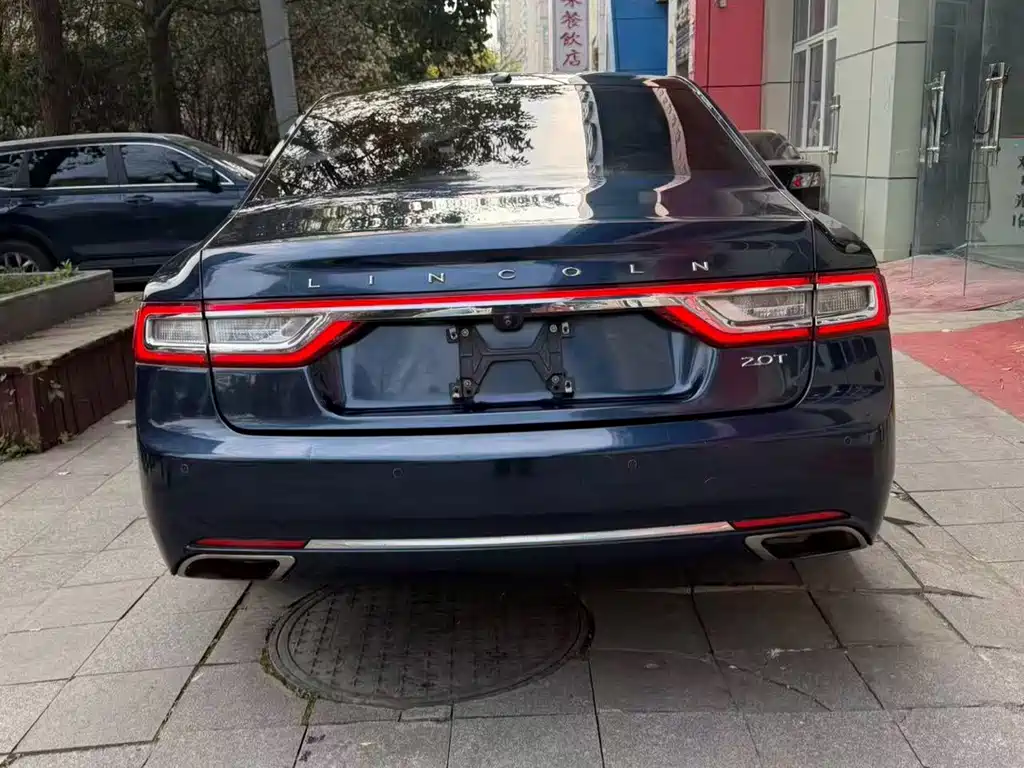 Lincoln Continental — фото 5