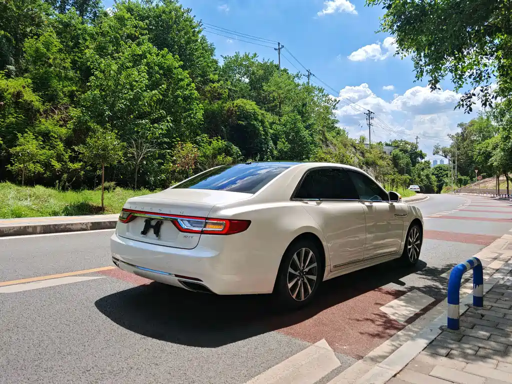 Lincoln Continental — фото 9