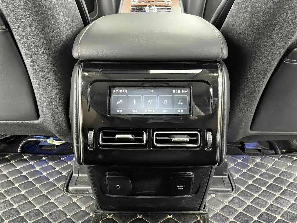 Lincoln Aviator (Import) — фото 17