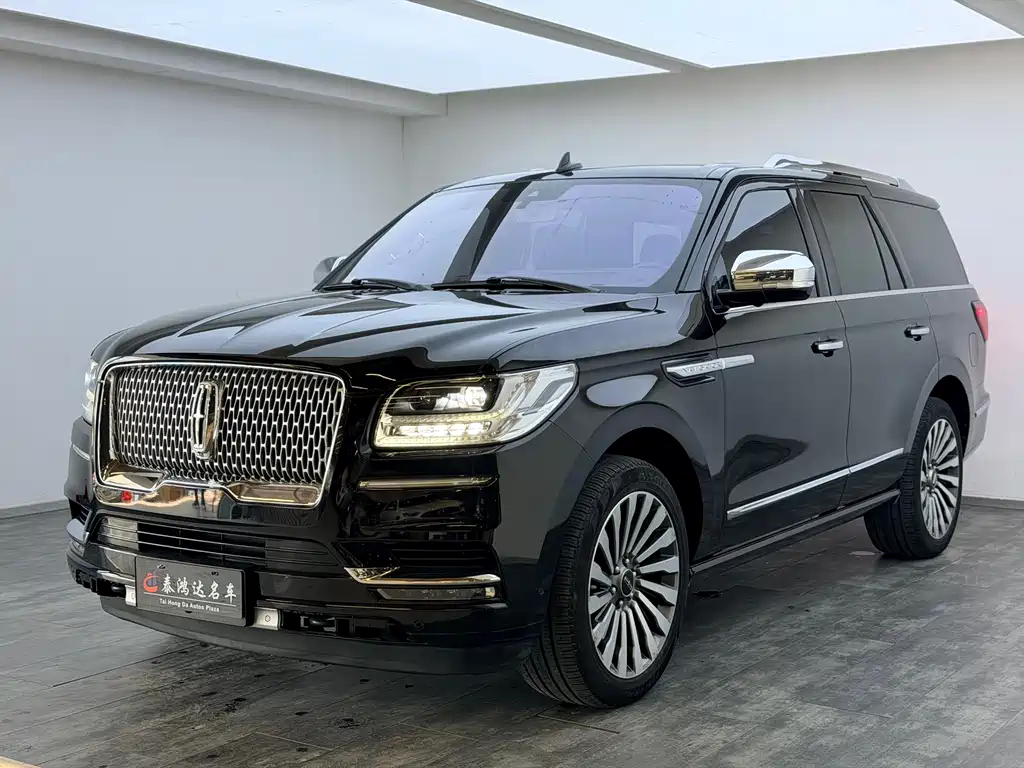 Lincoln Navigator — фото 2