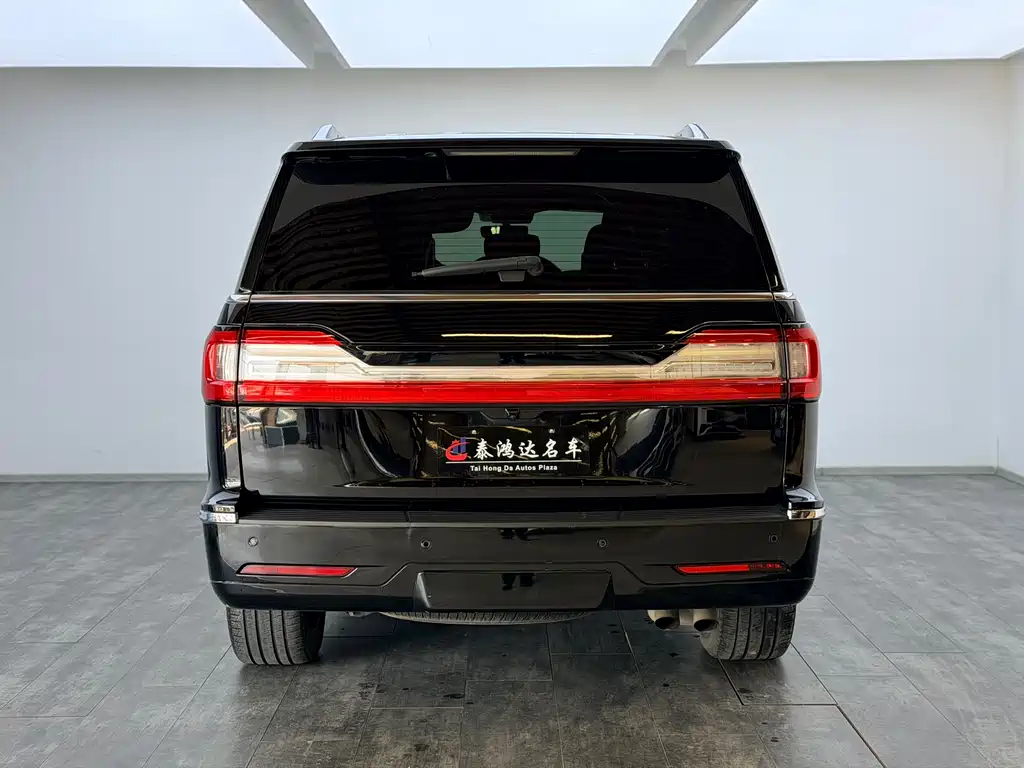 Lincoln Navigator — фото 6