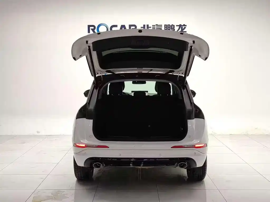 Lincoln Corsair Hybrid — фото 4