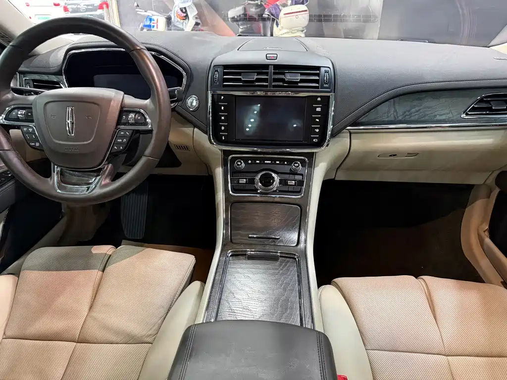 Lincoln Continental — фото 11