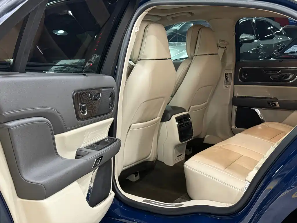 Lincoln Continental — фото 8
