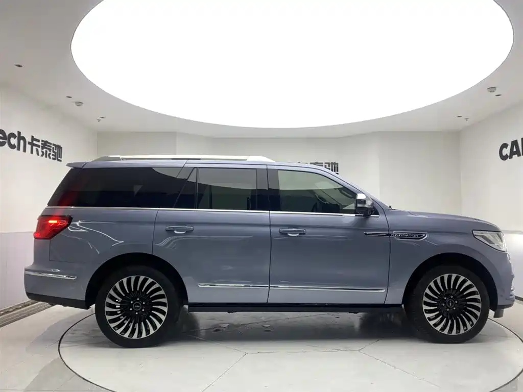 Lincoln Navigator — фото 4