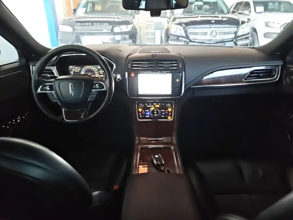 Lincoln Continental — фото 10