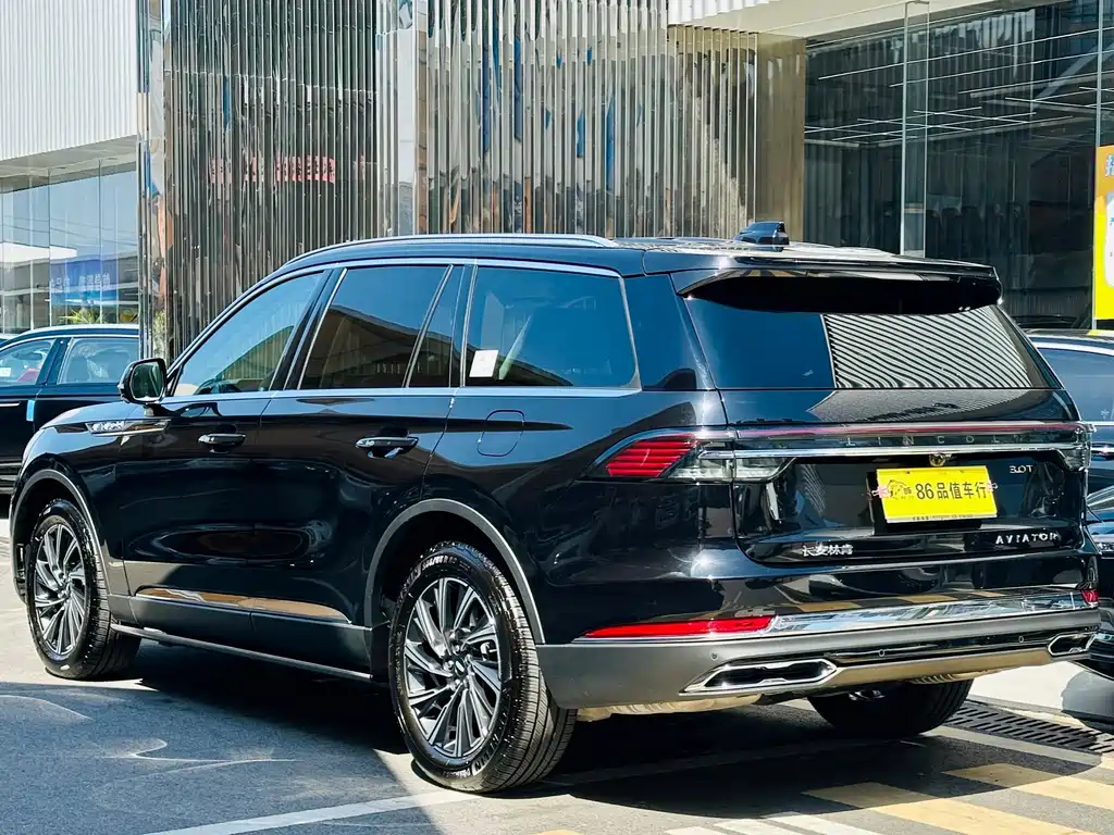 Lincoln Aviator — фото 4