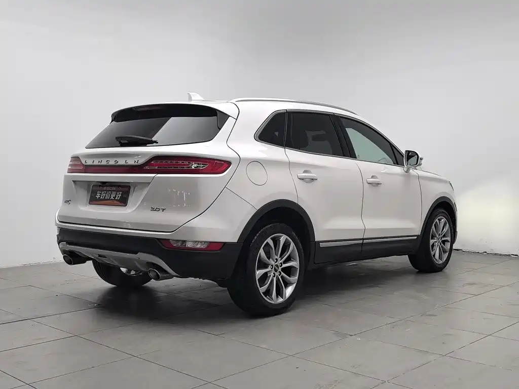 Lincoln MKC — фото 2