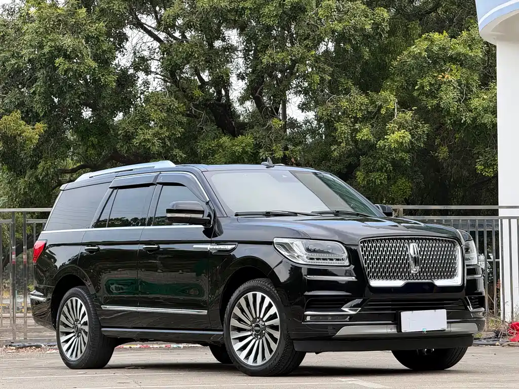 Lincoln Navigator — фото 4