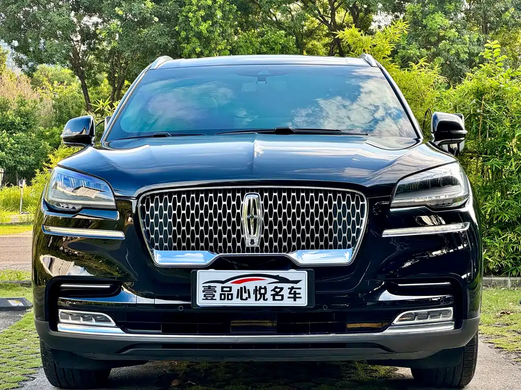 Lincoln Aviator — фото 2