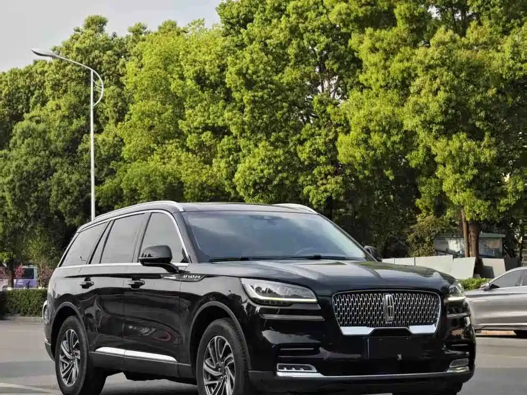 Lincoln Aviator — фото 3