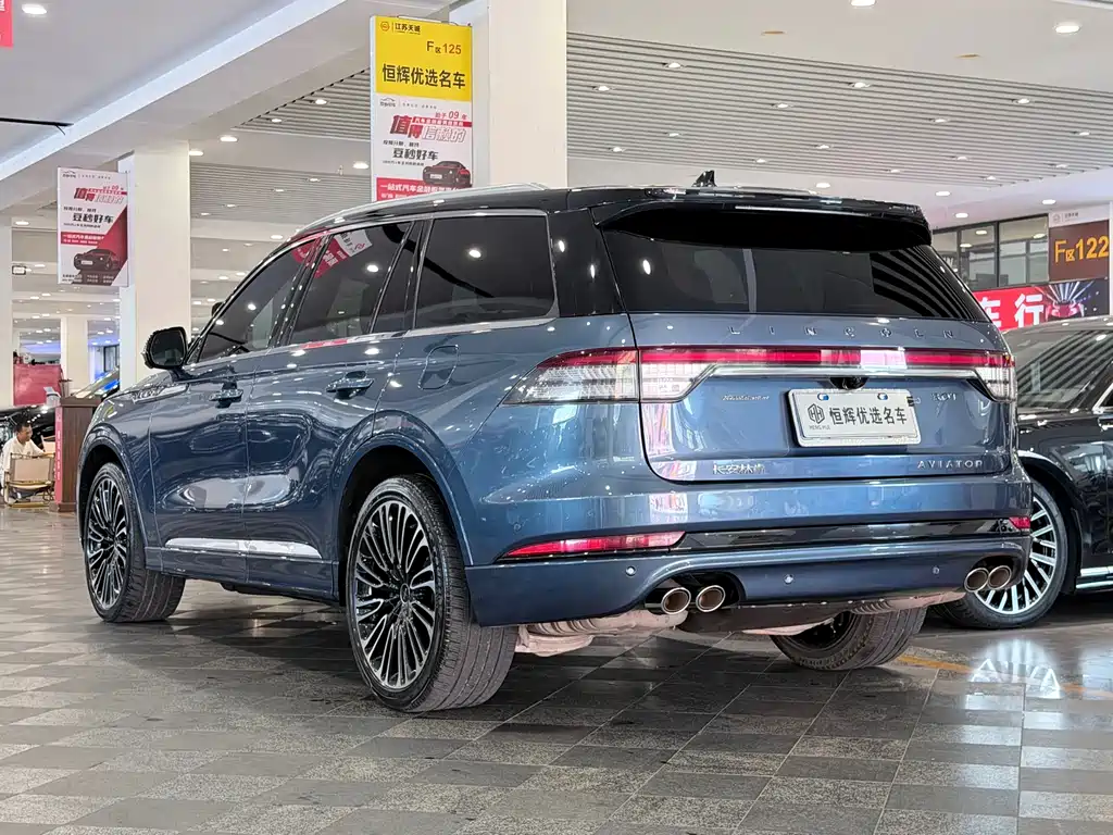 Lincoln Aviator — фото 4