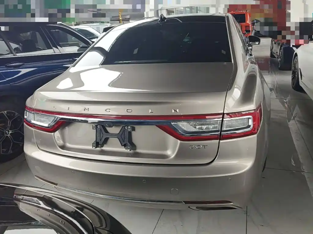Lincoln Continental — фото 6