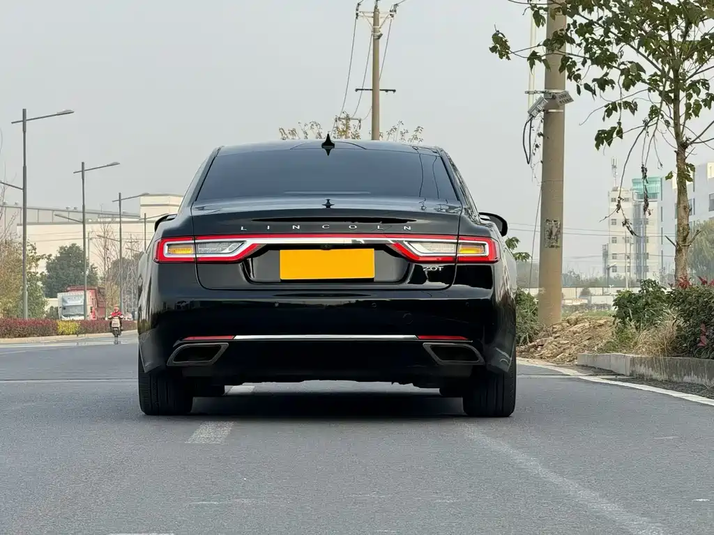 Lincoln Continental — фото 4