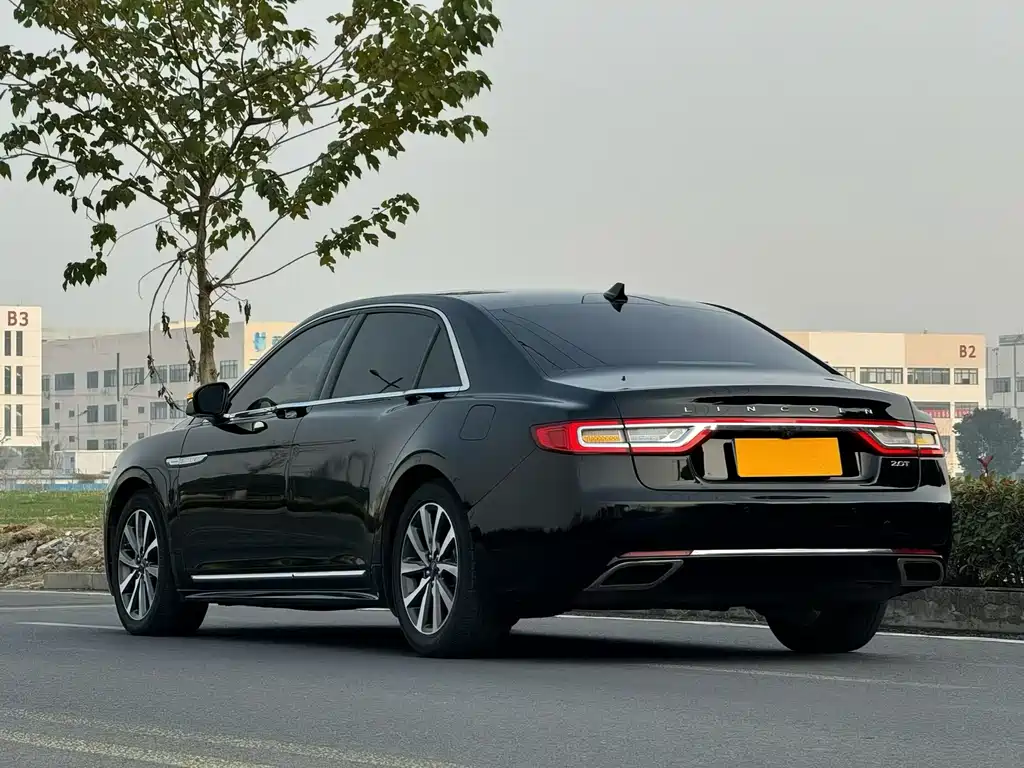 Lincoln Continental — фото 5