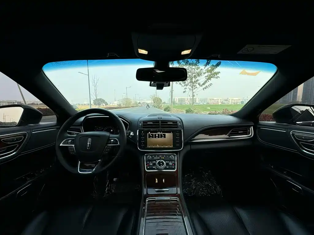 Lincoln Continental — фото 9