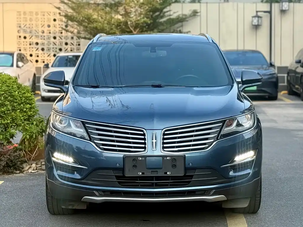 Lincoln MKC — фото 2